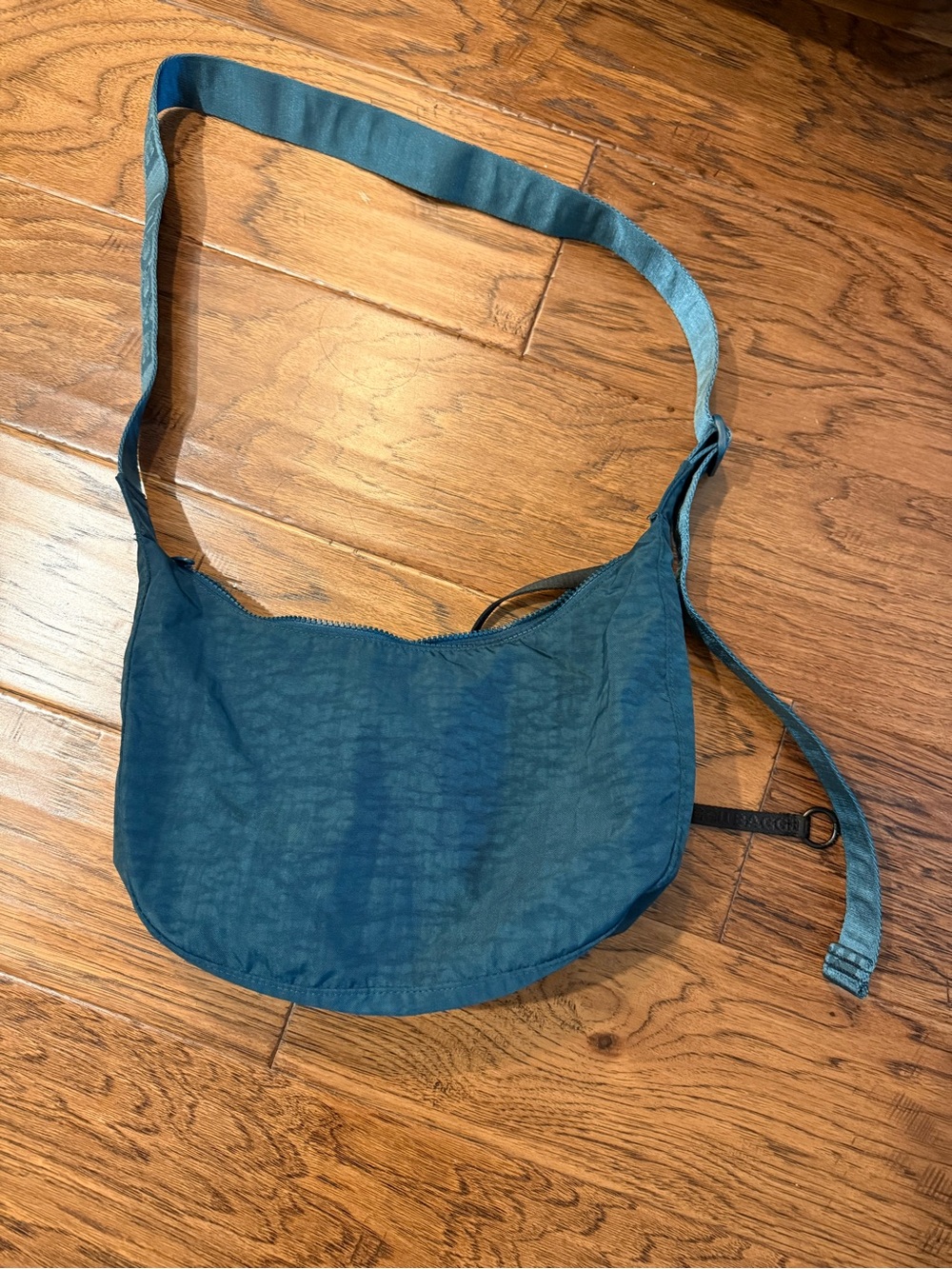 NWOT Baggu Medium Crescent Deep Sea